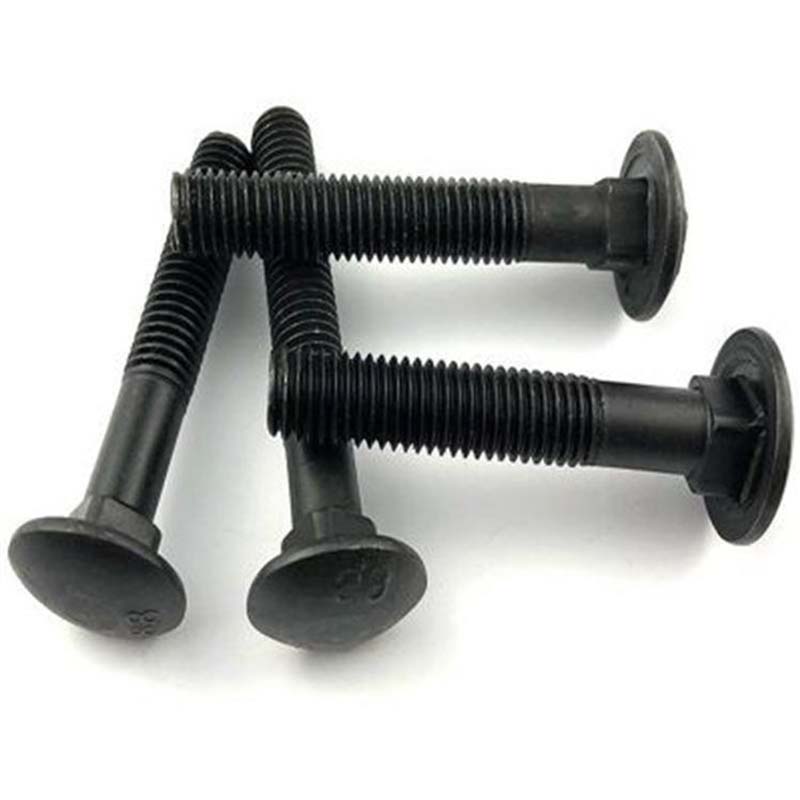Baut Leher Square Piala Hitam