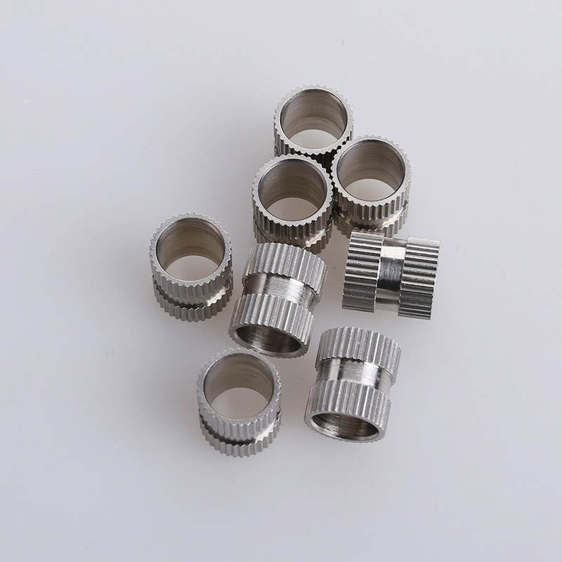 Mur Sisipkan Dua Arah