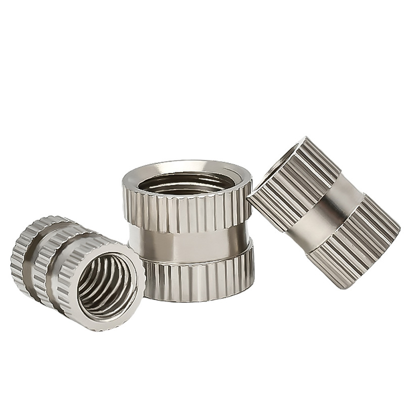 Mur Sisipan Tertanam